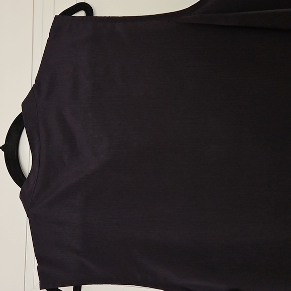 Nine West Black Sleeveless Top, Ruffle Neckline, Gold Snaps, Size XL, NWT - Picture 4 of 7